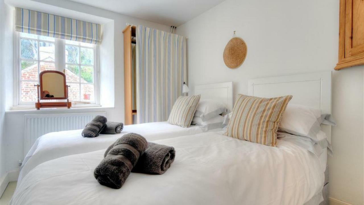 Villa 10 Cobb Terrace à Lyme Regis Extérieur photo
